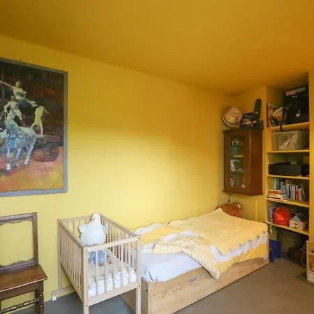 Apartment Bright With Balcony