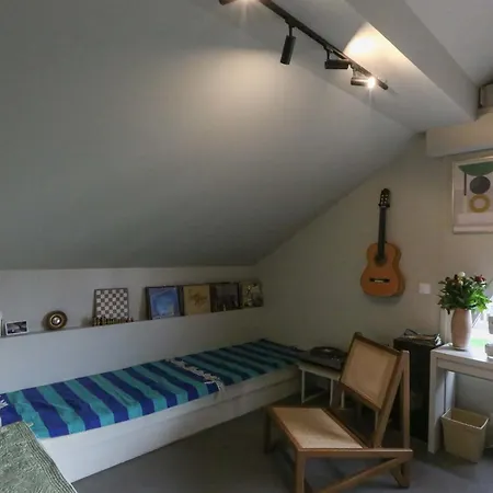 Apartment Bright With Balcony